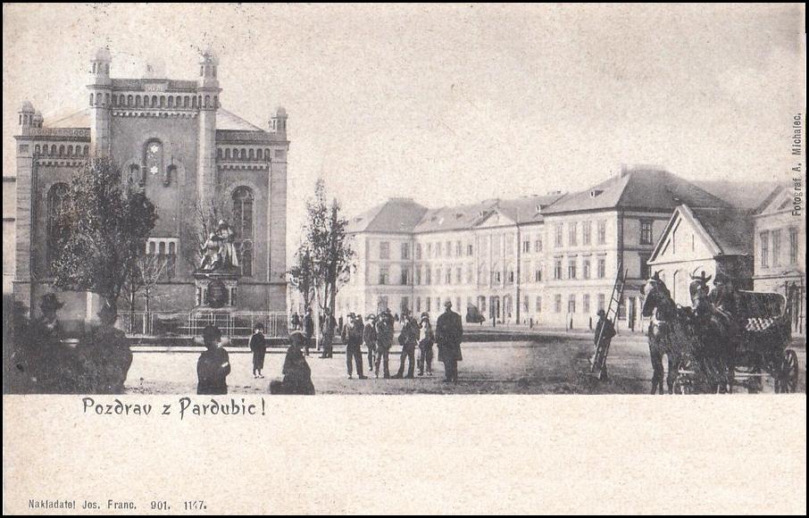 FOTO_1_Synagoga_a_kasrna_-_Palackho_tda