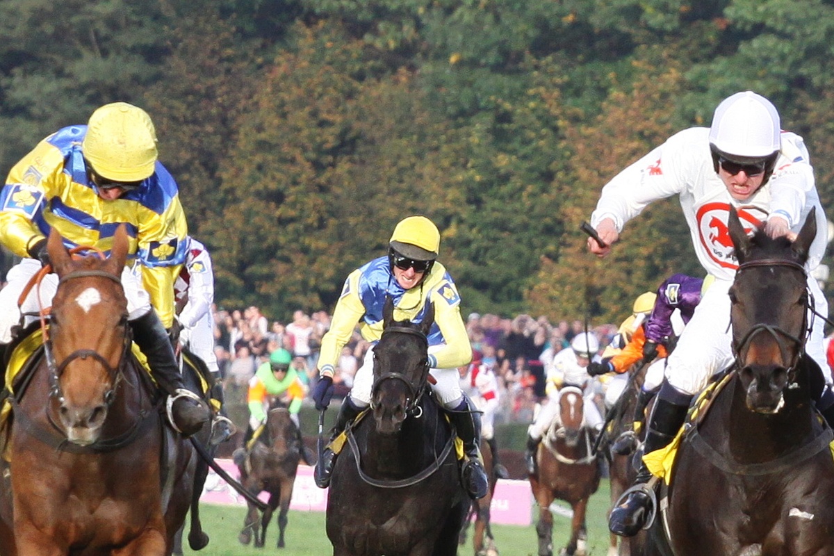 Velka_Pardubicka_2014